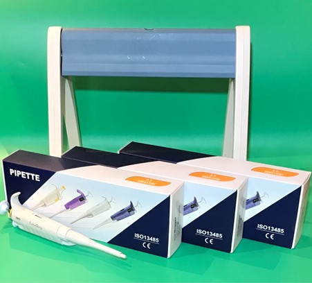 LaboQuip Micropipette Pack of 3 Variable, Fully Autoclavable, P-Series (10uL, 100uL, 1000uL) + Free Linear Stand